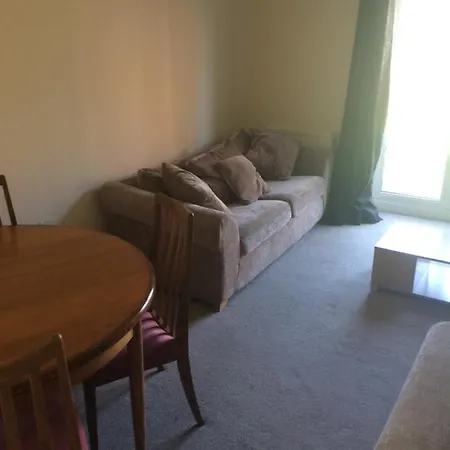 Kirkwood Drive بيت ضيافة 3*