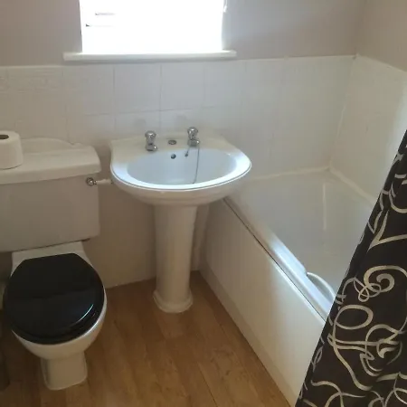 بيت ضيافة Kirkwood Drive 3*